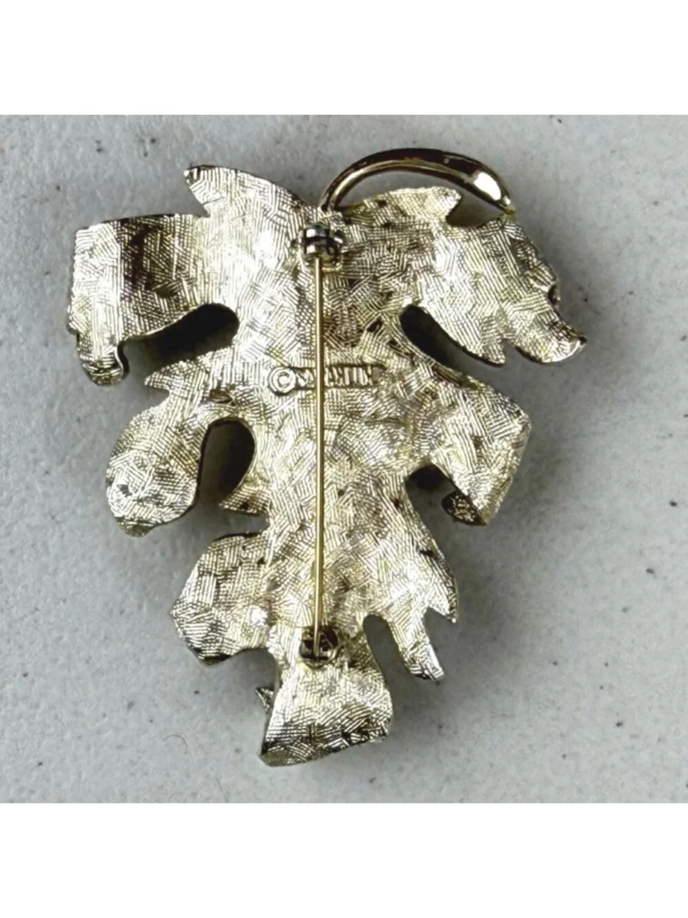 Vintage Leaf Brooch 1970s Sarah Coventry Gold/Silver Tone Metal 3D Foliage Pin